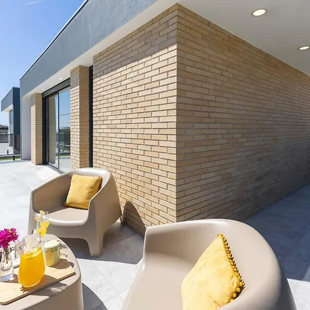 Dunes House With Ocean Views *